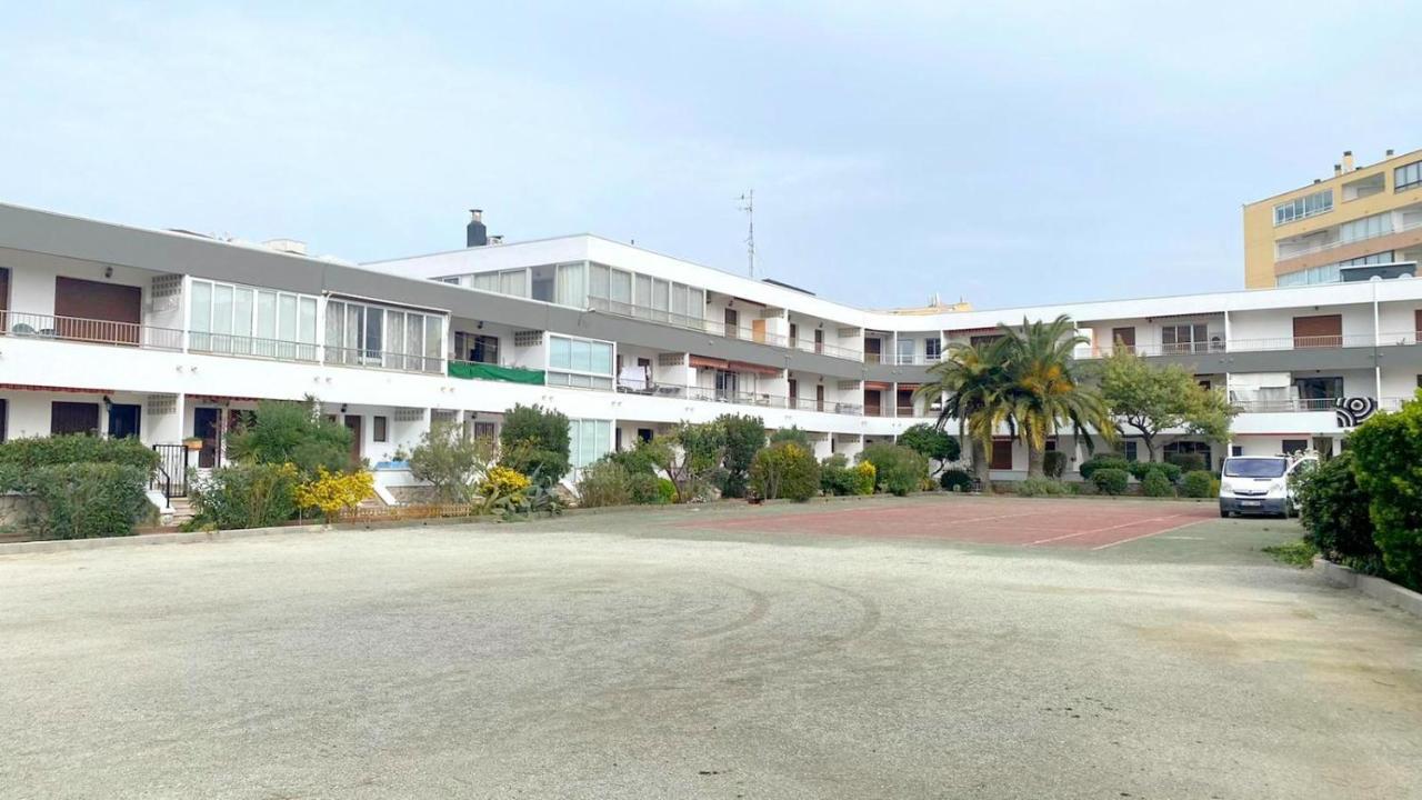 Tenis Sol Levante 103 Roses Dış mekan fotoğraf